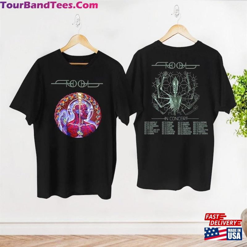 Tool In Concert Unisex Shirt Band Fan Gift Rock Tour Hoodie Sweatshirt 29Uf194700 – Utopia Fashion