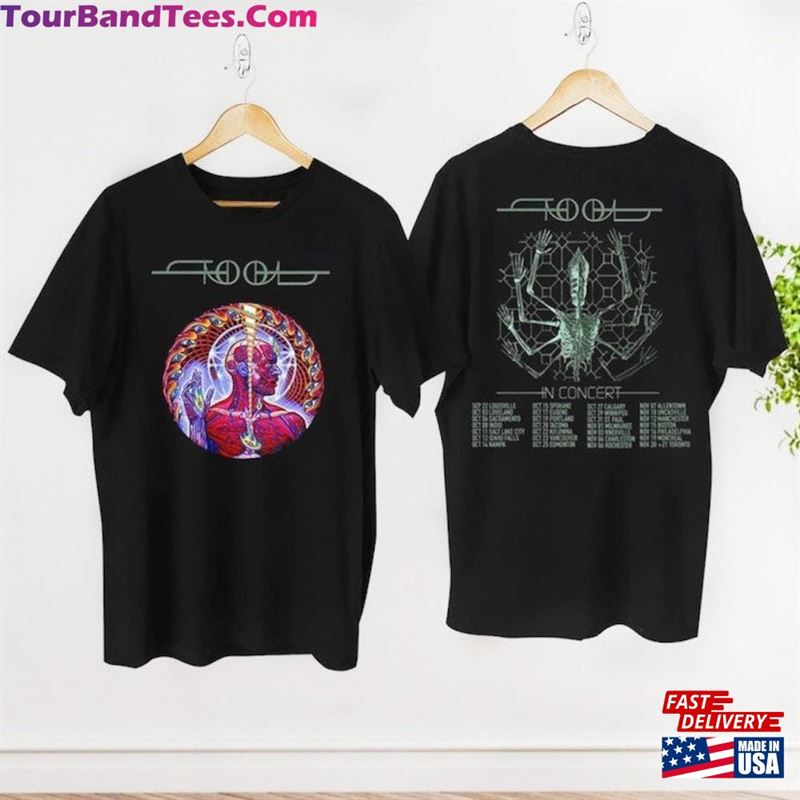 Tool In Concert Unisex Shirt Band Fan Gift Rock Tour Hoodie Sweatshirt 29Uf194700 – Utopia Fashion