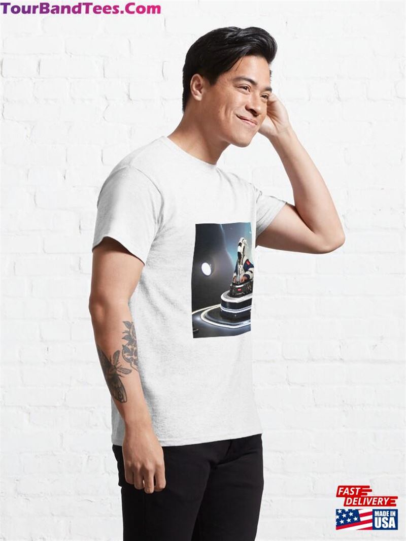 Astronaut Dj In Space Iii Classic T-Shirt Sweatshirt 29Uf193741 – Utopia Fashion