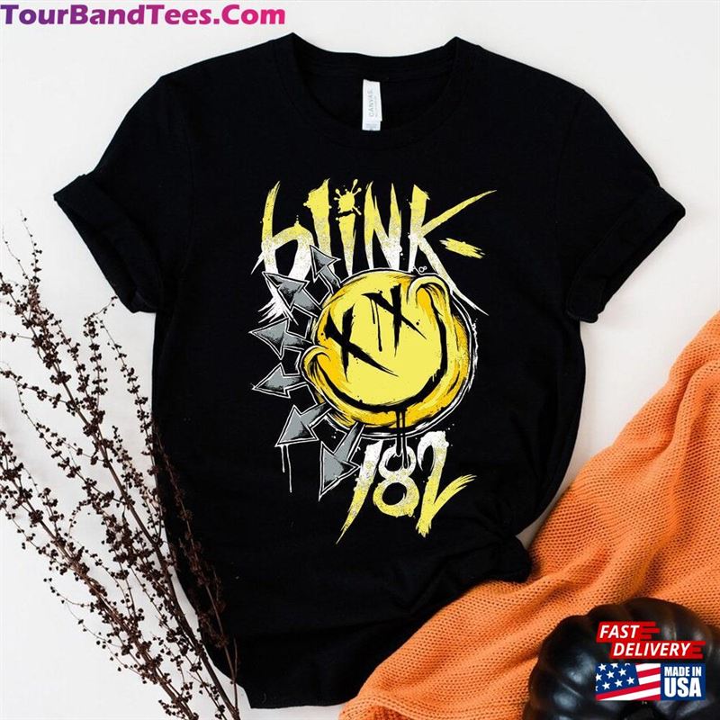 Blink T-Shirt Smile Face Sweatshirt Retro Shirt Hoodie 29Uf192940 – Utopia Fashion