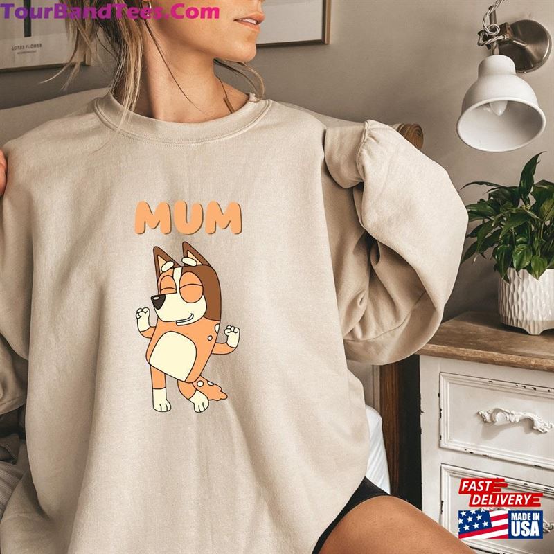 Bluey Mom Sweatshirt Chili Mum Family Unisex T-Shirt 29Uf194201 – Utopia Fashion