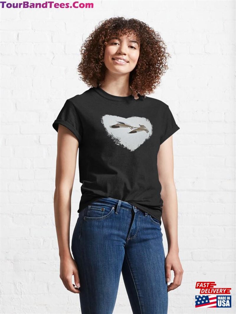 Flight Of The Snows Classic T-Shirt Unisex 29Uf206370 – Utopia Fashion