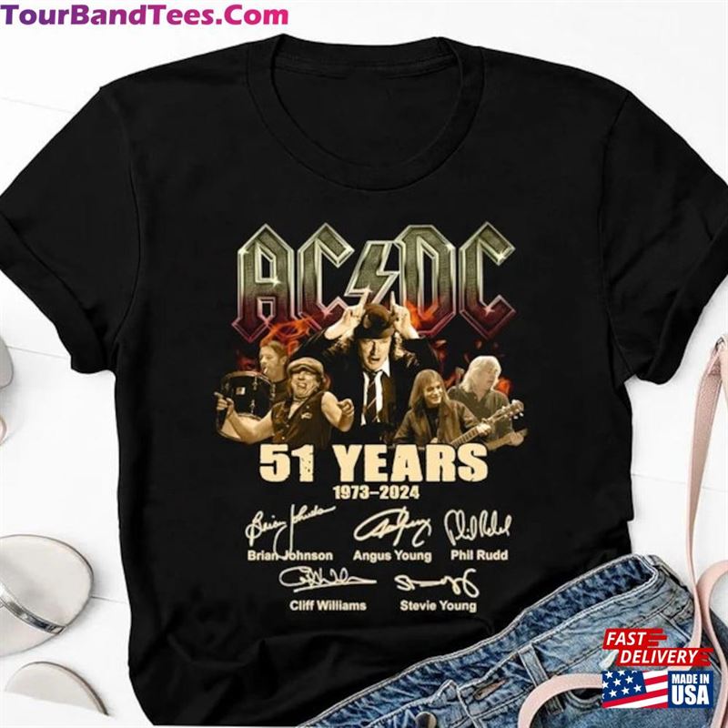 Graphic Years Ac Dc Shirt Hoodie T-Shirt 29Uf193909 – Utopia Fashion