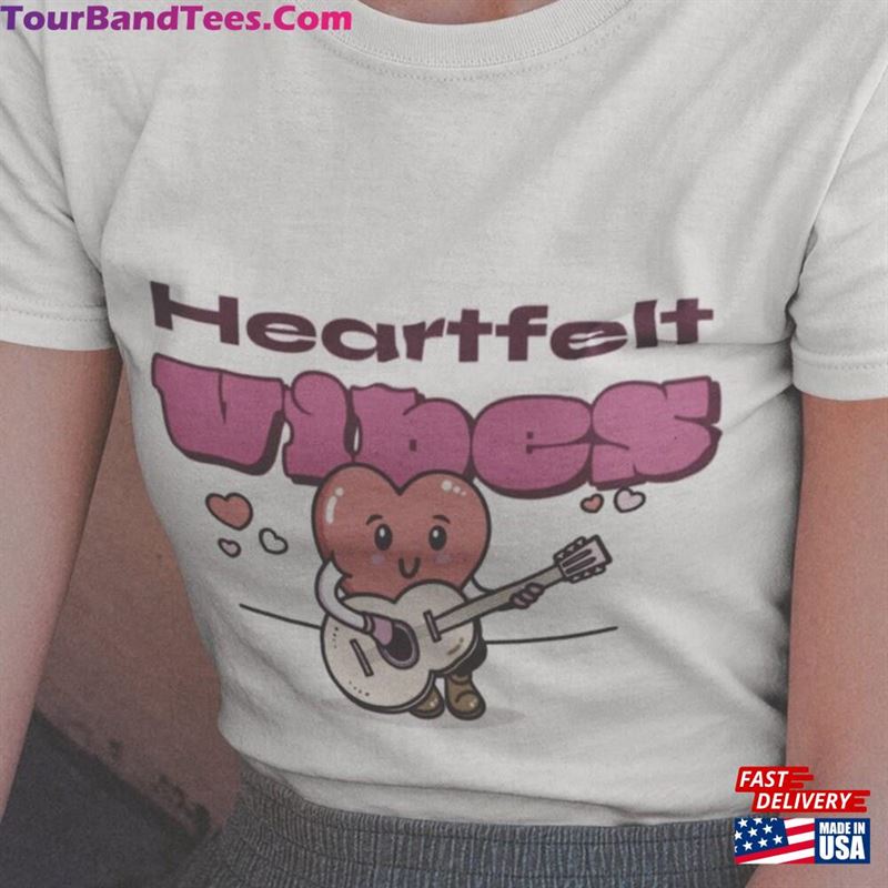 Heartfelt Vibes Tee Romantic Valentine’S Day Gift Pink Passion T-Shirt Unisex 29Uf192771 – Utopia Fashion