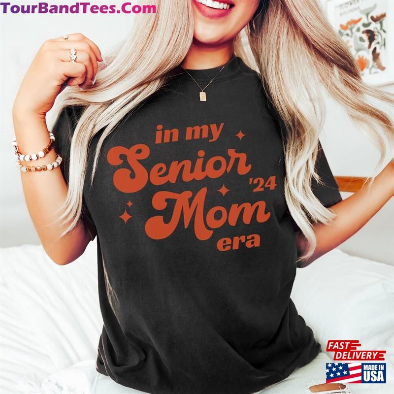 In My Senior Mom Era Shirt Classic Hoodie 29Uf206749 – Utopia Fashion