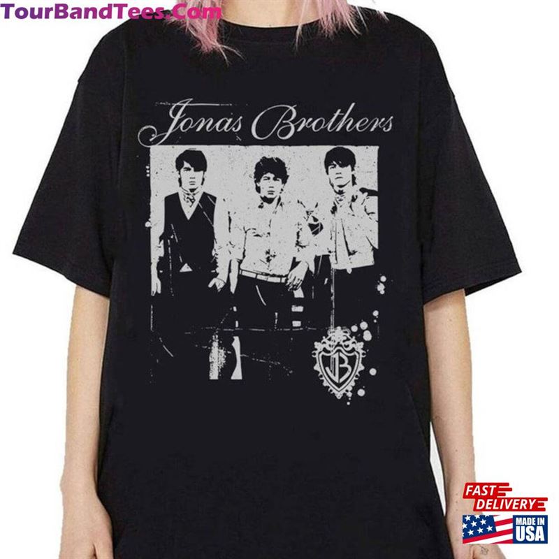 Jonas Brothers Vintage Shirt Five Albums One Night Tour Movie Graphic Tee Sweatshirt Classic 29Uf192704 – Utopia Fashion