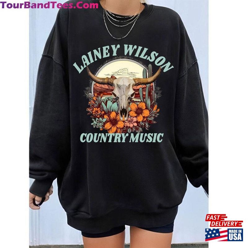 Lainey Wilson Country Music T-Shirt Bullhead Sweatshirt Cowboy Shirt Unisex Hoodie 29Uf191751 – Utopia Fashion