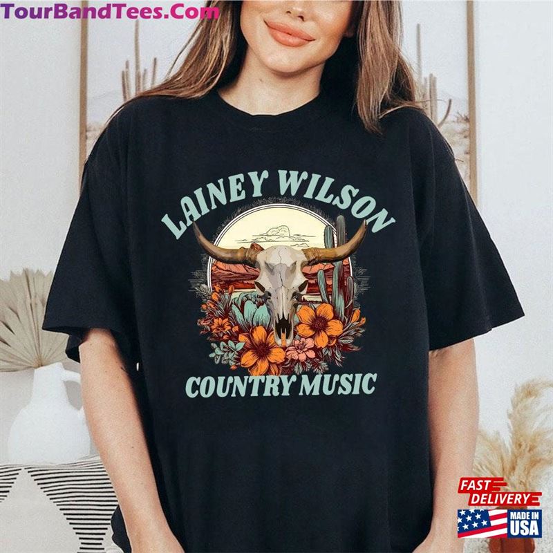 Lainey Wilson Country Music T-Shirt Bullhead Sweatshirt Cowboy Shirt Unisex Hoodie 29Uf191751 – Utopia Fashion