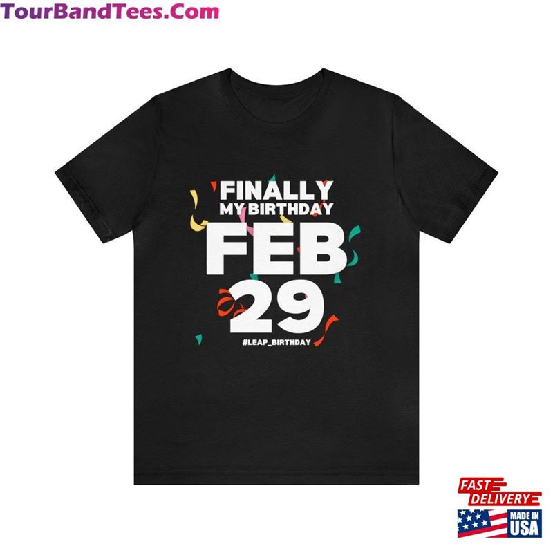 Leap Year Birthday February Day Gift Shirt Classic Sweatshirt 29Uf206488 – Utopia Fashion