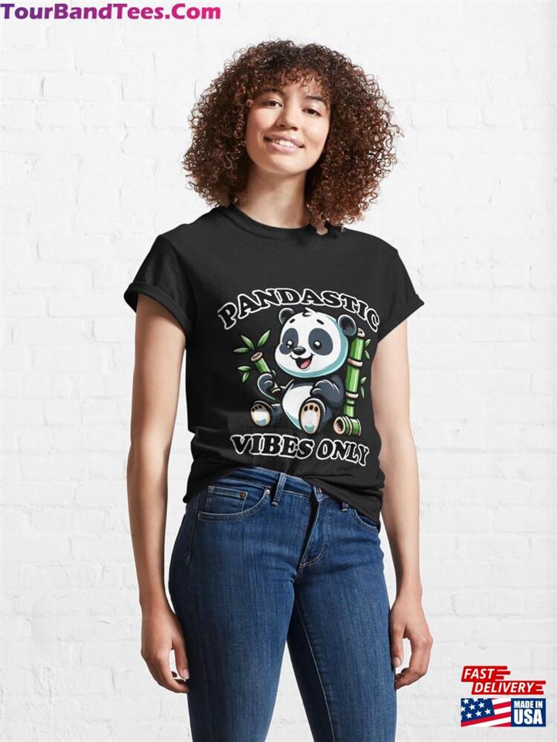 Pandastic Fun Joyful Bamboo Bliss Classic T-Shirt Sweatshirt 29Uf192402 – Utopia Fashion