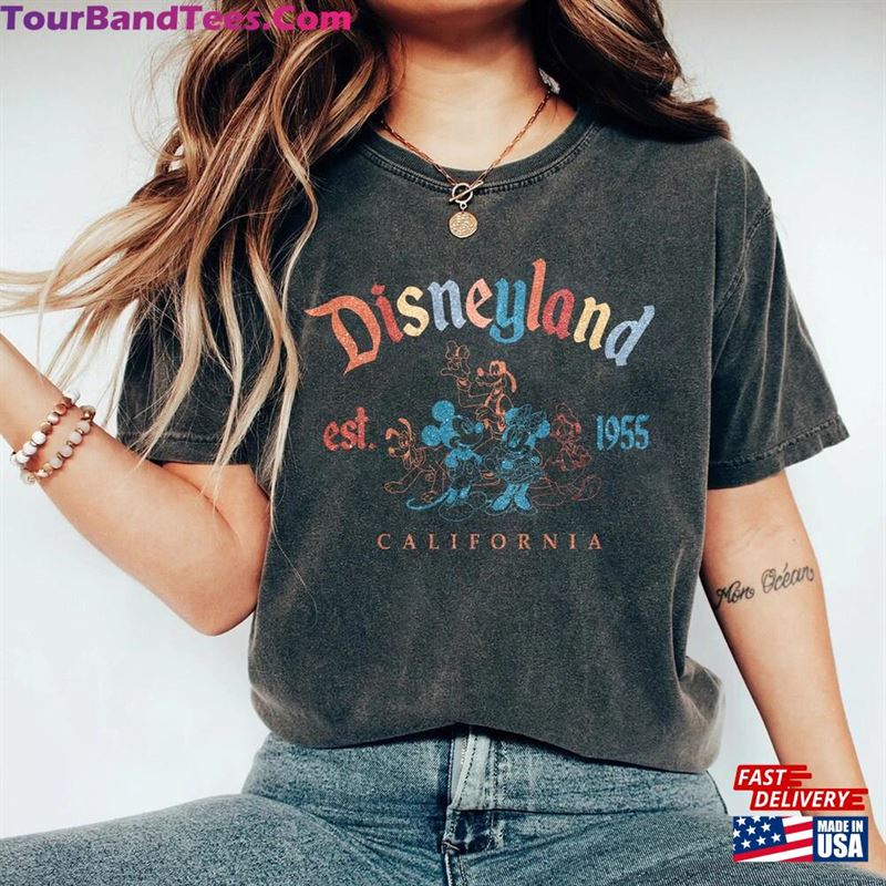 Retro Comfort Color Mickey And Friends Disneyland Est T-Shirt Magic Kingdom Family Vacation Shirt Unisex Hoodie 29Uf206834 – Utopia Fashion