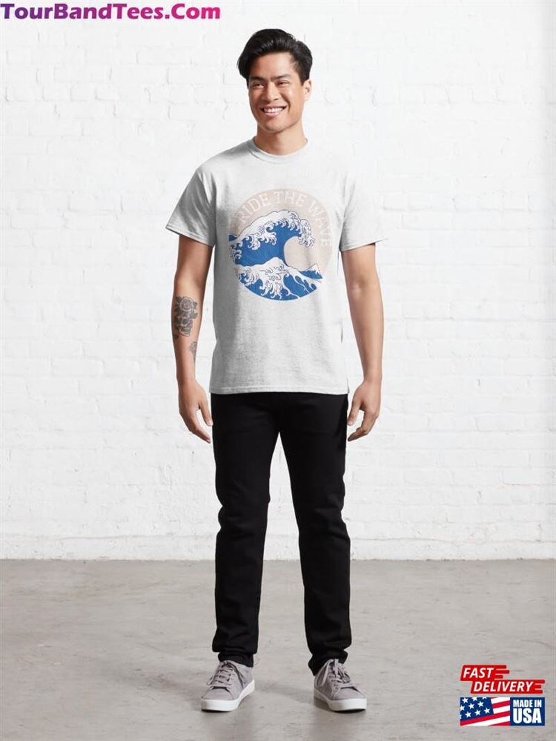 Ride The Wave Surf Design Classic T-Shirt 29Uf193212 – Utopia Fashion