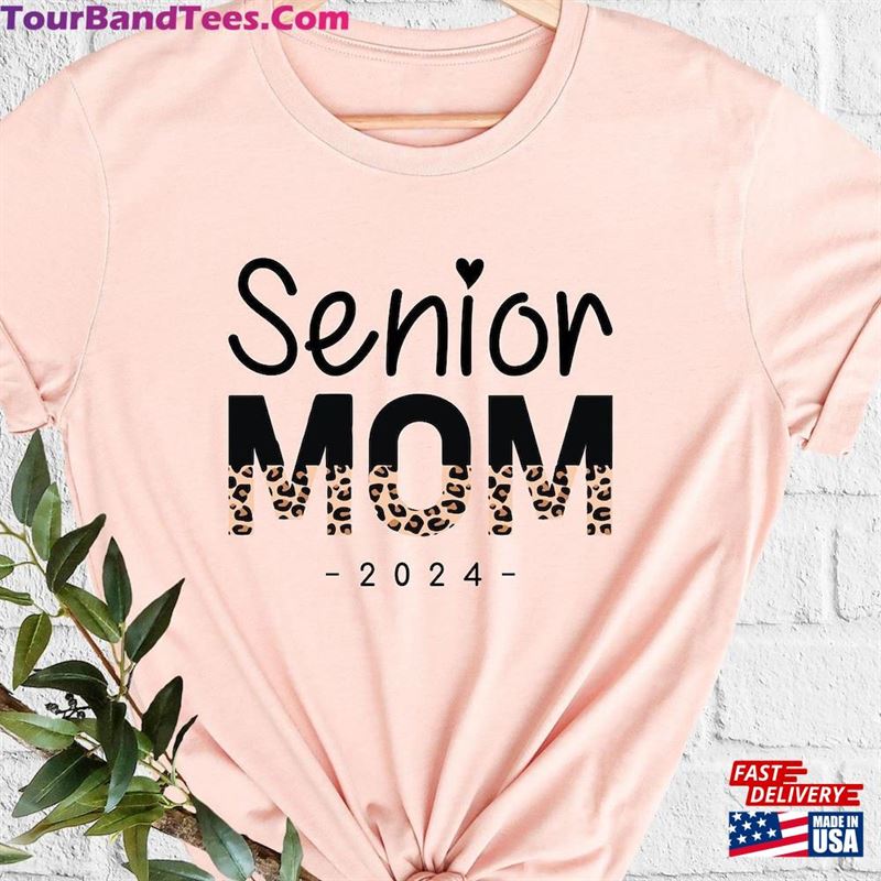 Senior Mom T-Shirt Graduate Tee Shirt End Of School Hoodie Unisex 29Uf192519 – Utopia Fashion