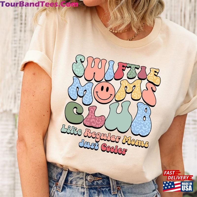 Swiftie Moms Club Shirt Mom Merch Taylor Tour Concert T-Shirt Unisex Classic 29Uf193890 – Utopia Fashion