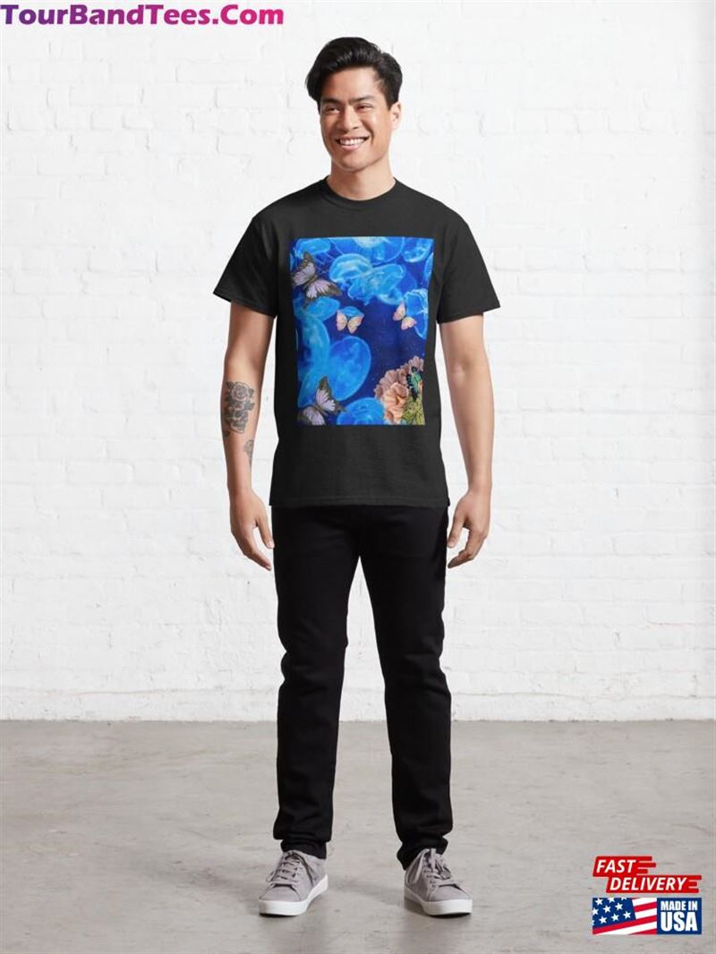 Water Butterflies Beautifying The Bottom Of Sea Classic T-Shirt Unisex Sweatshirt 29Uf194847 – Utopia Fashion